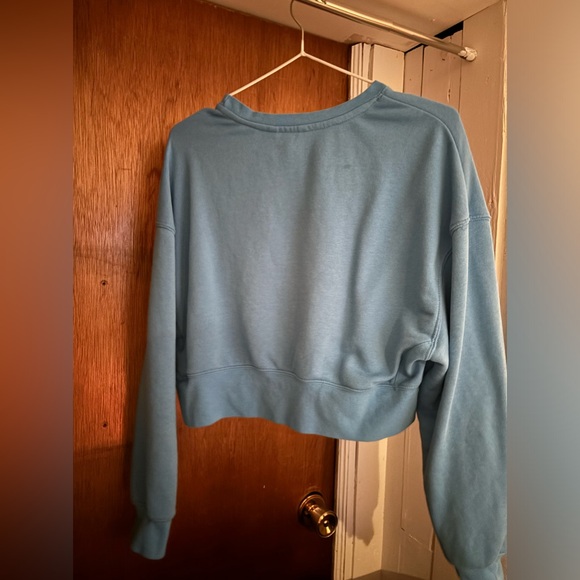 DEFROST crop top crewneck, size medium - Picture 2 of 3